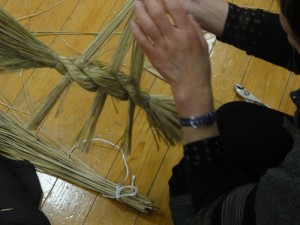 通し終えました。少し形になってきました