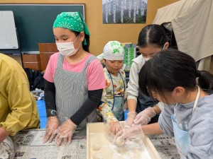 PXL_20251225_005941211.TS-000