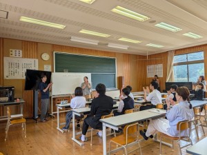 PXL_20261009_030453008