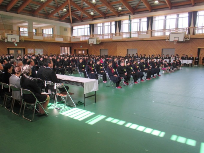 大山小学校・大山中学校で合同入学式【4月12日】 日田市大山公民館